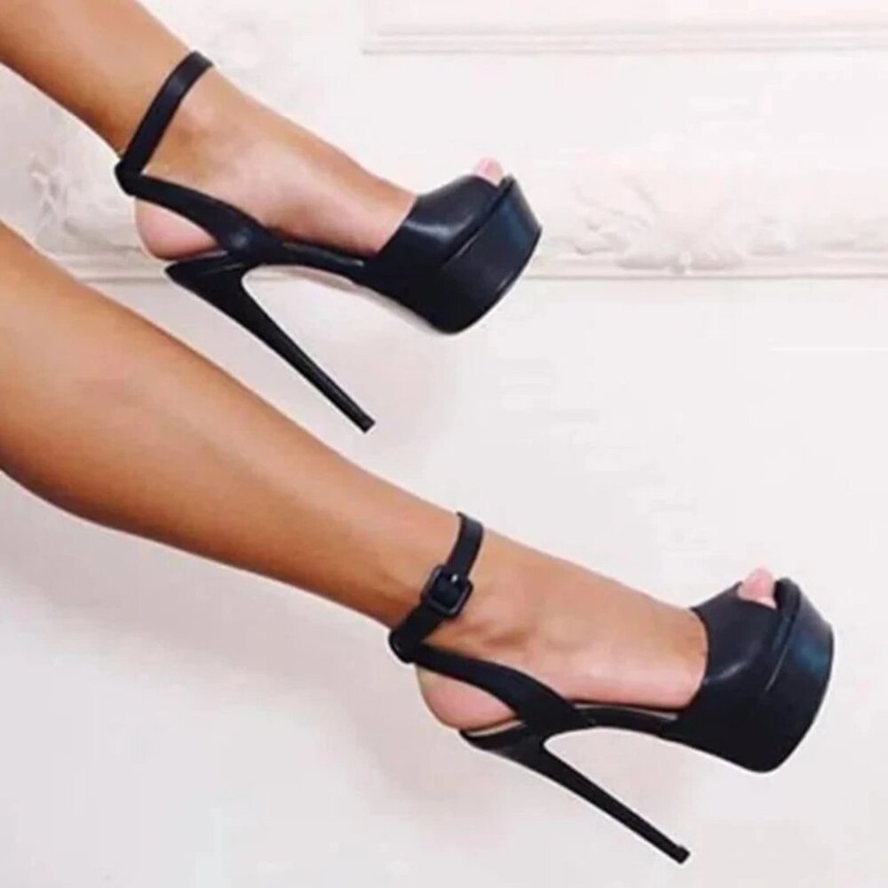 Black Platform Strappy Ankle Strap High Heels 39 or 8.5 US will fit 7.5